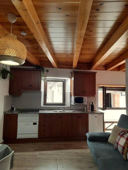 Mcastet, Casita Aranesa En El Valle De Aran Bossòst Exteriör bild